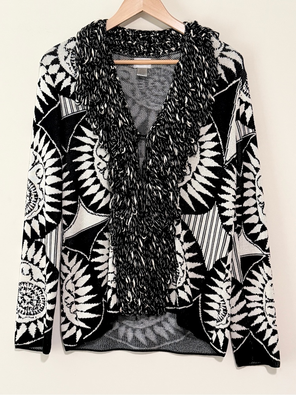 Vintage Chico’s Black & White Sunburst Open-Front Cardigan with Shaggy Trim